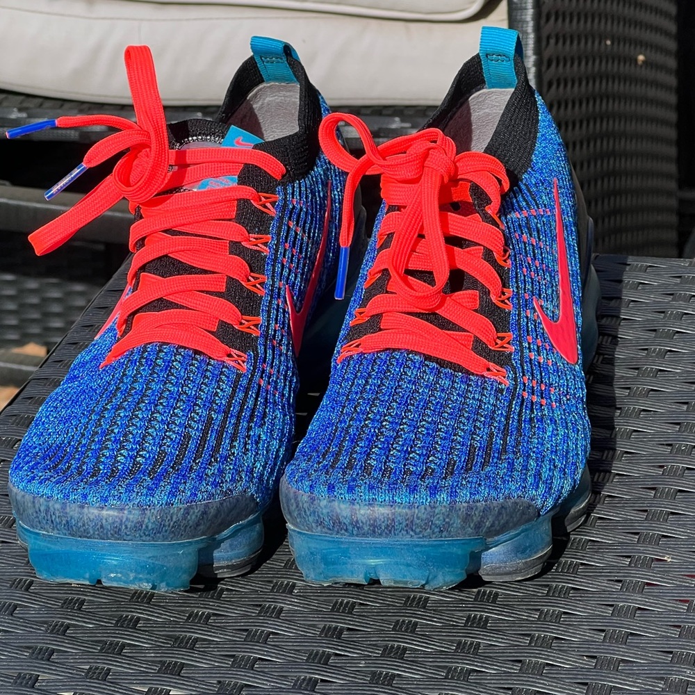 Nike Vapormax Flyknit shoes